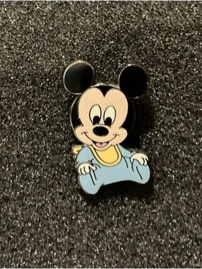 WDW Trading Pin Cast Member Exclusive Baby Mickey Mouse #47612 2006